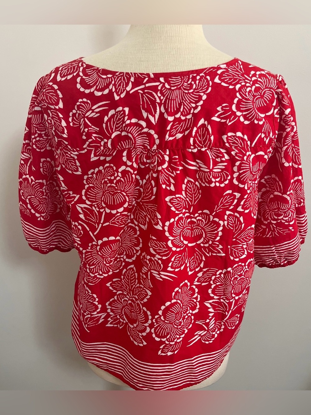 Talbots Capri Rose Split Neck Top - Picture 5 of 7